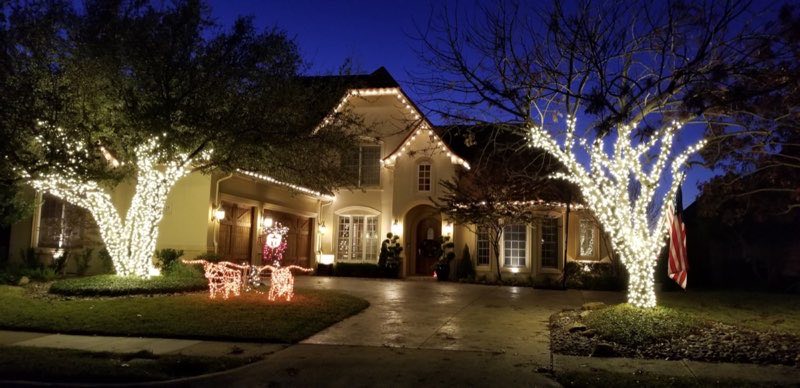 Christmas lights Midlothian